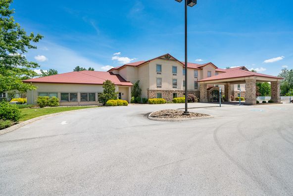 522 E Stratton Ave, Monterey, TN 38574